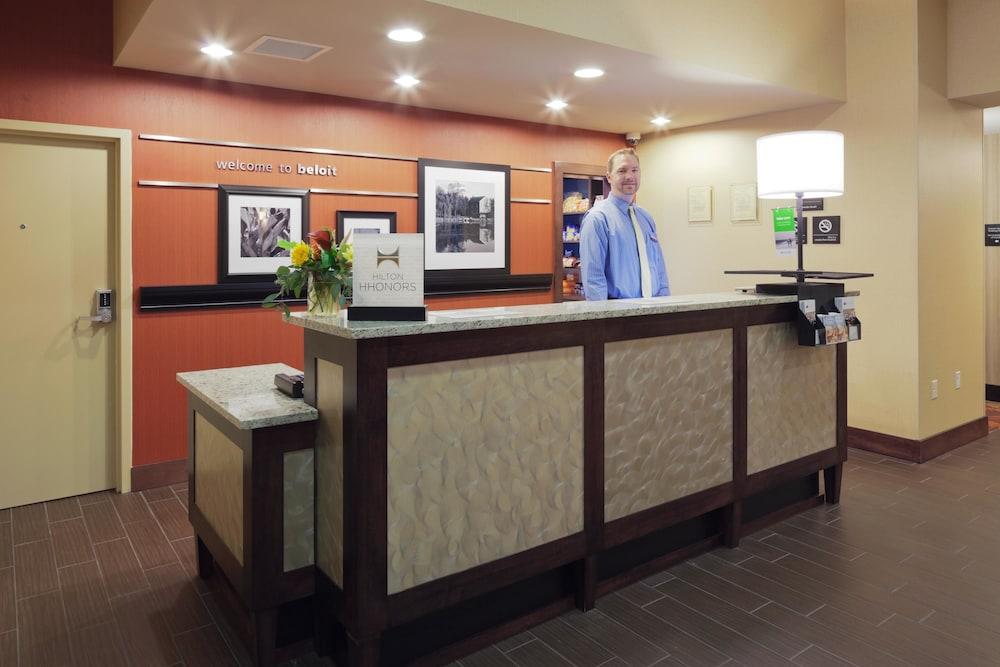 Hampton Inn Beloit Exterior foto